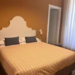 招待所 Il Mastio Panoramic 那不勒斯