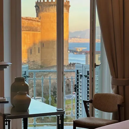 Il Mastio * Naples